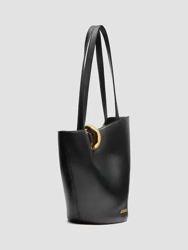 Jacquemus Women's Le Bambola Moyen Leather Bucket Bag | Thumbnail 2