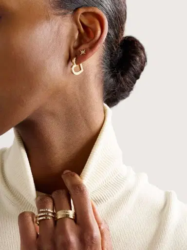 Sydney Evan Fluted Heart 14-karat Gold Hoop Earrings | Thumbnail 4