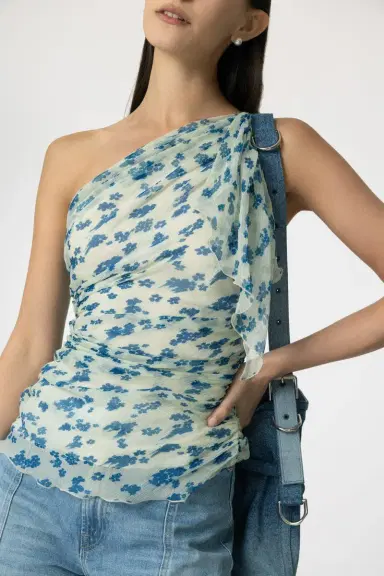 Victoria Beckham One Shoulder Draped Top | Thumbnail 3