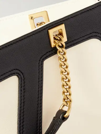 Valentino Garavani Viva Superstar Medium Two-tone Leather Shoulder Bag | Thumbnail 4 Valentino Garavani Viva Superstar Medium Two-tone Leather Shoulder Bag | Thumbnail 4