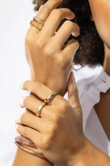 FULLORD Rainbow Sapphire Ghost Belt Ring | Thumbnail 2 FULLORD Rainbow Sapphire Ghost Belt Ring | Thumbnail 2