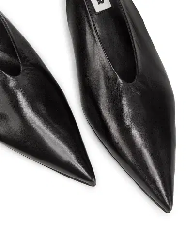 Jil Sander Women's Cruise 35MM Leather Kitten-Heel Pumps - Black | Thumbnail 4 Jil Sander Women's Cruise 35MM Leather Kitten-Heel Pumps - Black | Thumbnail 4