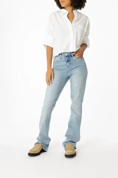L'Agence Selma Sleek Baby Boot Jeans | Thumbnail 2