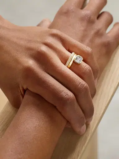 SHAY Floating Bezel 18-karat Gold Diamond Ring | Thumbnail 2 SHAY Floating Bezel 18-karat Gold Diamond Ring | Thumbnail 2