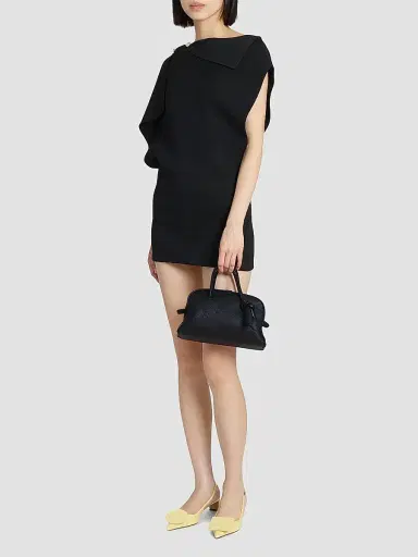 Jacquemus Women's Le Petit Turismo Grained Leather Top Handle Bag - Black | Thumbnail 2 Jacquemus Women's Le Petit Turismo Grained Leather Top Handle Bag - Black | Thumbnail 2