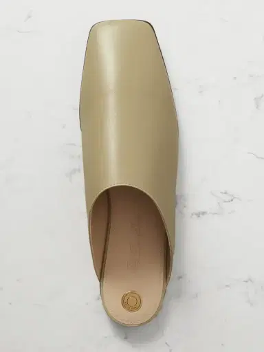 Loro Piana Alba Leather Slippers | Thumbnail 5