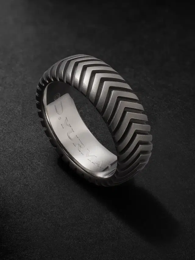 David Yurman Chevron Titanium Ring - Men
