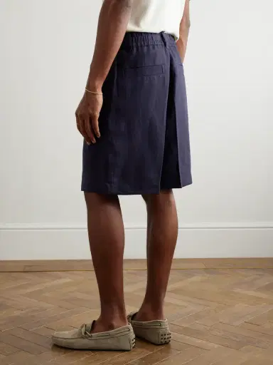 Loro Piana Reinga Wide-Leg Pleated Linen-Twill Bermuda Shorts - Men | Thumbnail 4