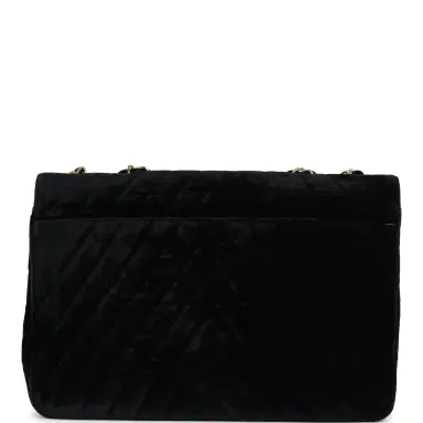 Chanel Vintage Chanel XL Chevron Single Flap Bag Black Velvet Gold Hardware | Thumbnail 4 Chanel Vintage Chanel XL Chevron Single Flap Bag Black Velvet Gold Hardware | Thumbnail 4