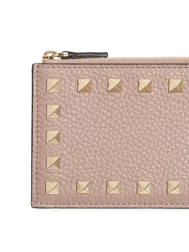 Valentino Garavani Women's Rockstud Grainy Calfskin Cardholder with Zipper - Poudre | Thumbnail 4