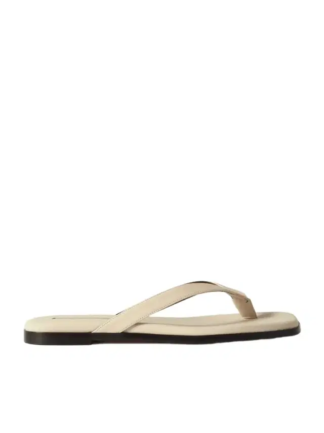 Meta Leather Flip Flops