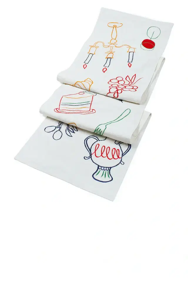Misette Linen Embroidered Runner