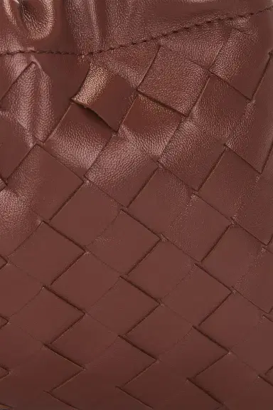 Bottega Veneta Small Intrecciato Dustbag | Thumbnail 7 Bottega Veneta Small Intrecciato Dustbag | Thumbnail 7