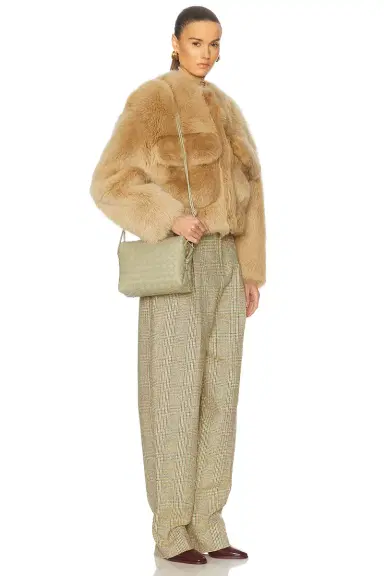 Bottega Veneta Small Loop Bag | Thumbnail 2 Bottega Veneta Small Loop Bag | Thumbnail 2
