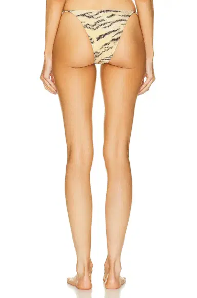 Tropic of C Praia Bikini Bottom | Thumbnail 3