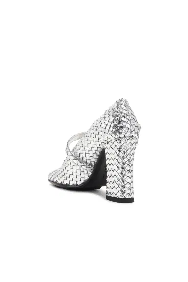 Bottega Veneta Step Pump | Thumbnail 3 Bottega Veneta Step Pump | Thumbnail 3