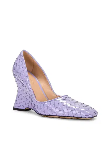 Bottega Veneta Comet Pump | Thumbnail 2 Bottega Veneta Comet Pump | Thumbnail 2