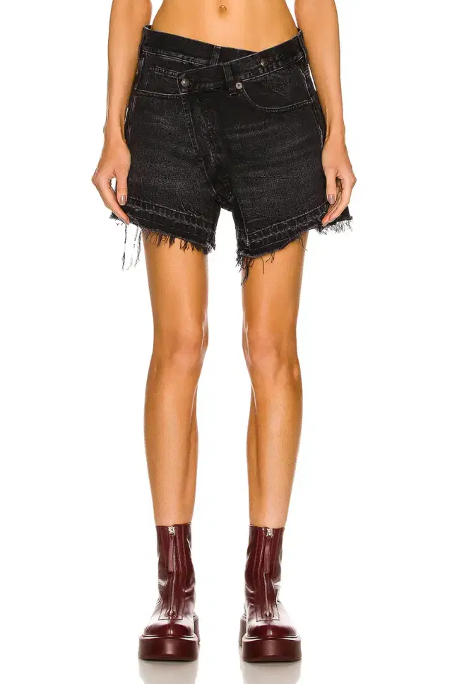 R13 Crossover Short