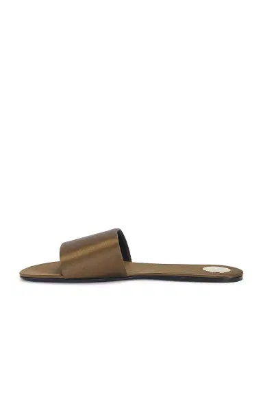 Saint Laurent Carlyle Flat Slide | Thumbnail 5
