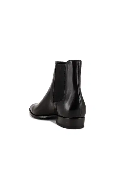 Saint Laurent Wyatt 30 Chelsea Boot | Thumbnail 3