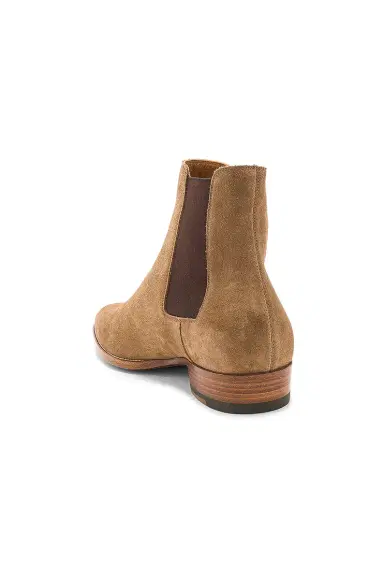 Saint Laurent Suede Wyatt Chelsea Boots | Thumbnail 3 Saint Laurent Suede Wyatt Chelsea Boots | Thumbnail 3
