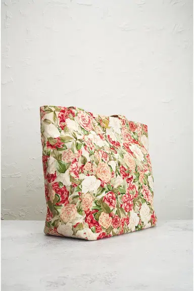 Chanel Chanel CC Flower Mark Tote Bag | Thumbnail 4 Chanel Chanel CC Flower Mark Tote Bag | Thumbnail 4
