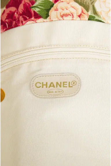 Chanel Chanel CC Flower Mark Tote Bag | Thumbnail 5 Chanel Chanel CC Flower Mark Tote Bag | Thumbnail 5