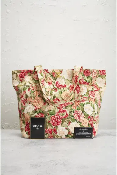 Chanel Chanel CC Flower Mark Tote Bag | Thumbnail 8 Chanel Chanel CC Flower Mark Tote Bag | Thumbnail 8