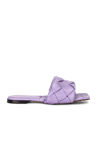 Bottega Veneta BV Lido Sandals | Thumbnail 1 Bottega Veneta BV Lido Sandals | Thumbnail 1