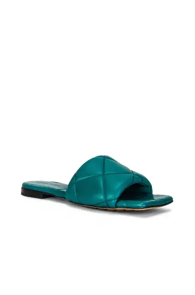 Bottega Veneta BV Rubber Lido Sandals | Thumbnail 2 Bottega Veneta BV Rubber Lido Sandals | Thumbnail 2