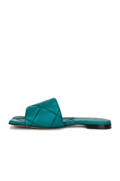 Bottega Veneta BV Rubber Lido Sandals | Thumbnail 5 Bottega Veneta BV Rubber Lido Sandals | Thumbnail 5