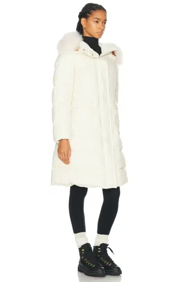 Moncler Blain Long Coat | Thumbnail 2