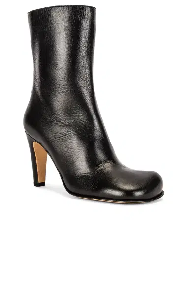 Bottega Veneta Round Toe Boots | Thumbnail 2