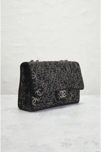 chanel Chanel Paris-Shanghai Pudong Strass Flap Bag | Thumbnail 4 chanel Chanel Paris-Shanghai Pudong Strass Flap Bag | Thumbnail 4