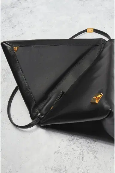Marni Marni Prisma Triangle Bag | Thumbnail 6 Marni Marni Prisma Triangle Bag | Thumbnail 6