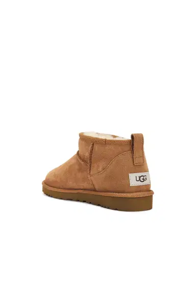 UGG Classic Ultra Mini | Thumbnail 3