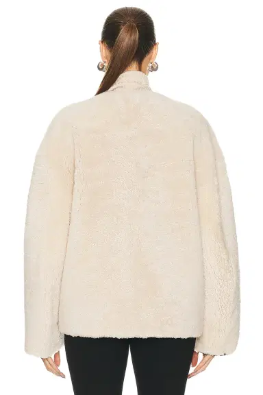 TOTEME Teddy Shearling Clasp Jacket | Thumbnail 3 TOTEME Teddy Shearling Clasp Jacket | Thumbnail 3