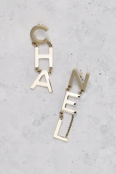 chanel Chanel Logo Earrings | Thumbnail 2