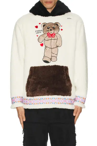 Advisory Board Crystals Bear Patch Boa Fleece Pullover Hoodie | Thumbnail 3