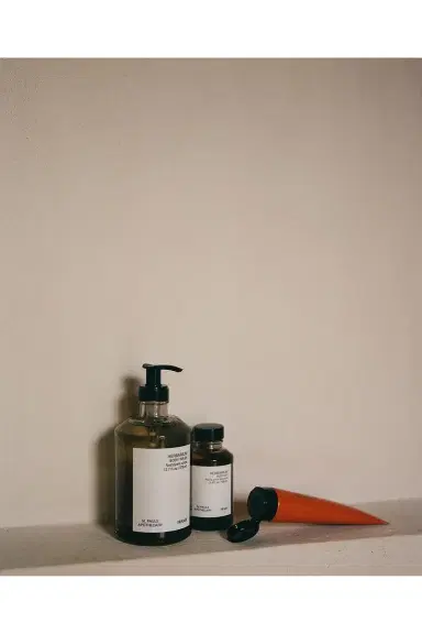 FRAMA Herbarium Body Lotion Tube 90mL | Thumbnail 3 FRAMA Herbarium Body Lotion Tube 90mL | Thumbnail 3