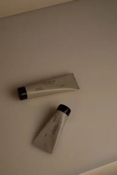 FRAMA Apothecary Body Lotion Tube 90mL | Thumbnail 3 FRAMA Apothecary Body Lotion Tube 90mL | Thumbnail 3