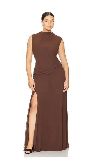 L'Academie Amouage Gown | Thumbnail 2 L'Academie Amouage Gown | Thumbnail 2