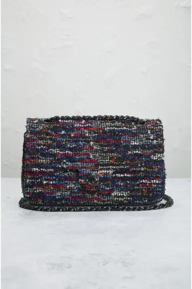 Chanel Chanel Tweed Flap Bag | Thumbnail 2 Chanel Chanel Tweed Flap Bag | Thumbnail 2