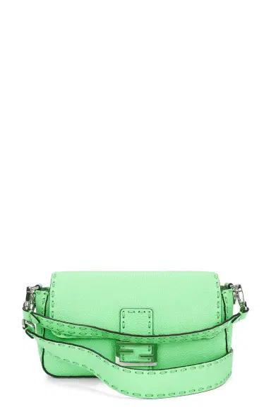 Fendi Mama Baguette Shoulder Bag | Thumbnail 3