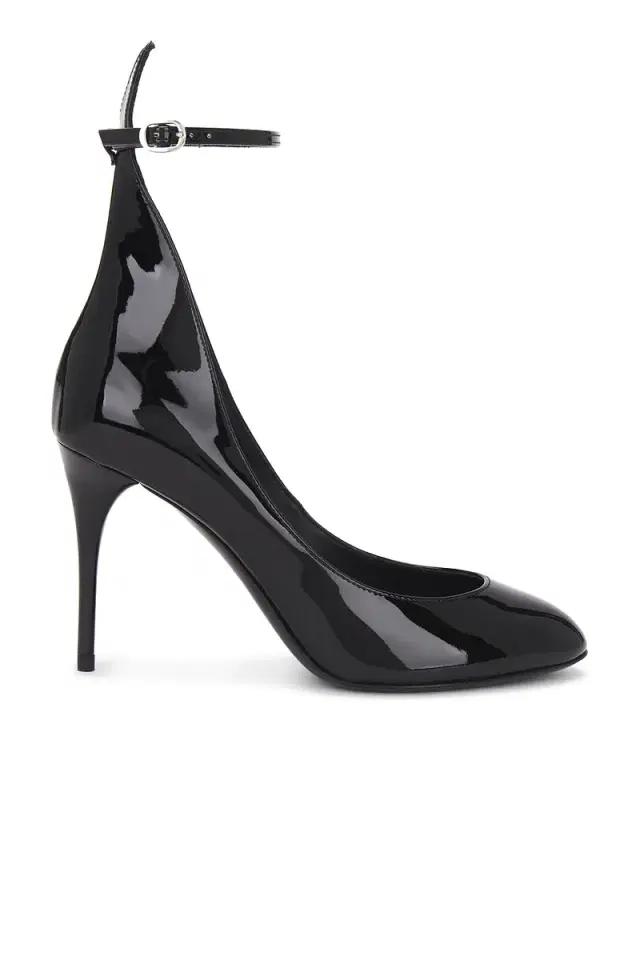 ALAÏA Ankle Strap Pump