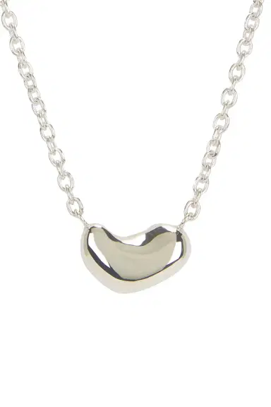 AGMES Small Sculpted Heart Pendant Necklace | Thumbnail 4 AGMES Small Sculpted Heart Pendant Necklace | Thumbnail 4