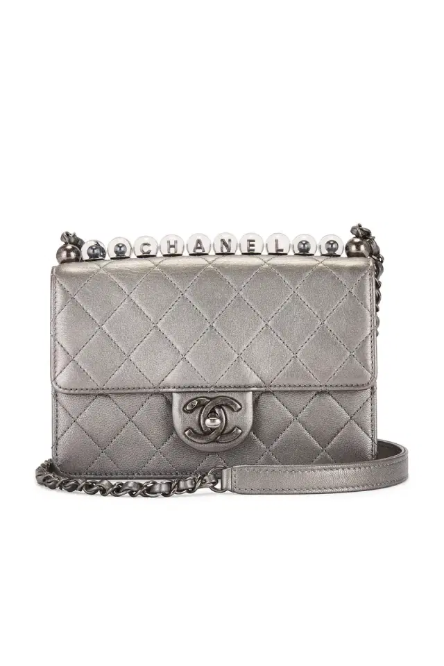 chanel Chanel Lambskin Chic Pearls Flap Bag