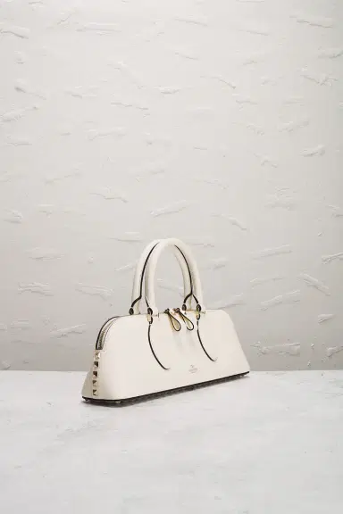 Valentino Garavani Valentino Garavani East West Rockstud Duffle Bag | Thumbnail 4