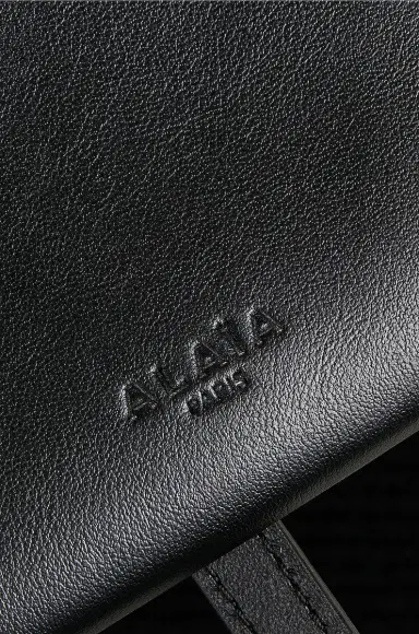Alaïa Small Tote Bag | Thumbnail 5 Alaïa Small Tote Bag | Thumbnail 5