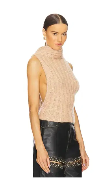 AREA Sleeveless Twisted Top | Thumbnail 2